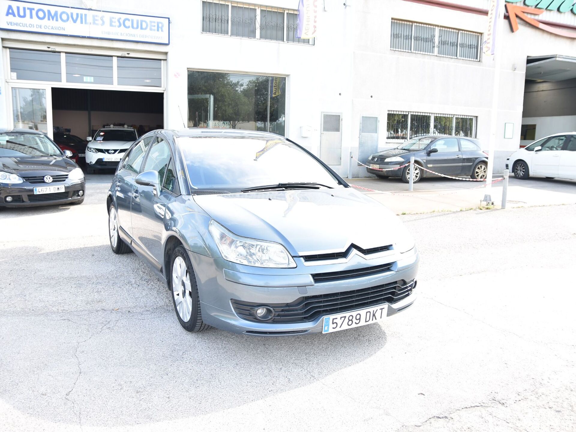 Imagen de CITROEN C4