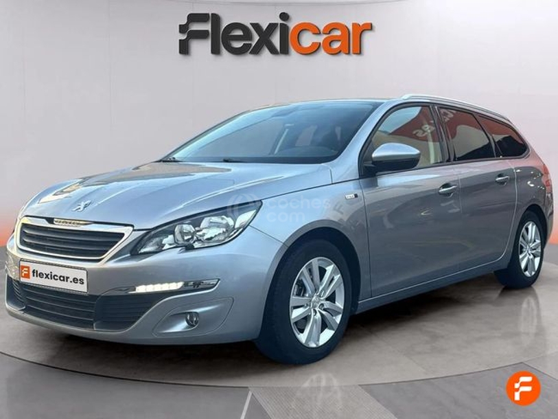 Foto del PEUGEOT 308 1.2 PureTech S&S Access 110