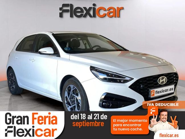 HYUNDAI i30 (1.0 TGDI 100CV 48V Klass) en Girona
