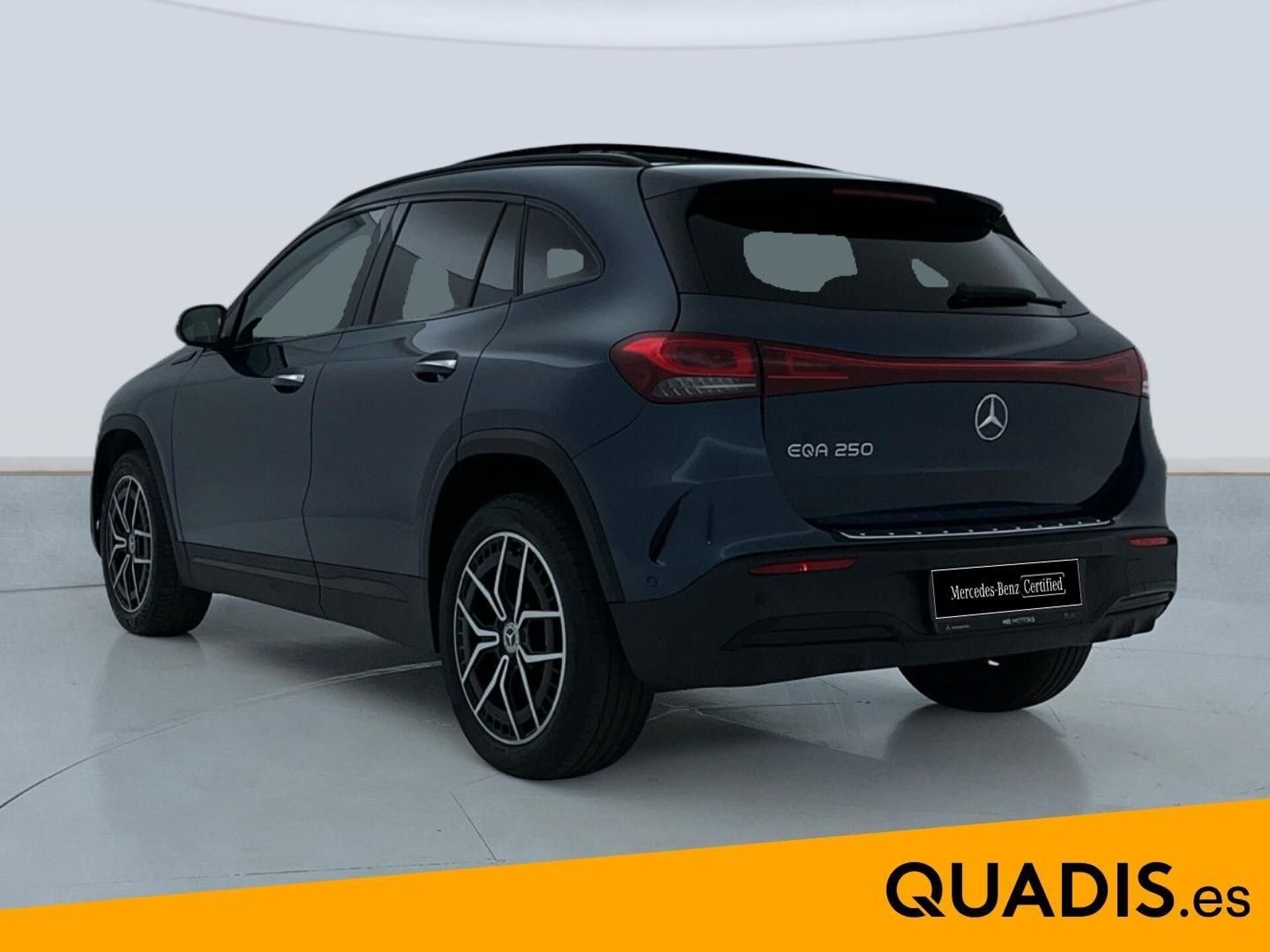 Imagen 2 de MERCEDES EQA