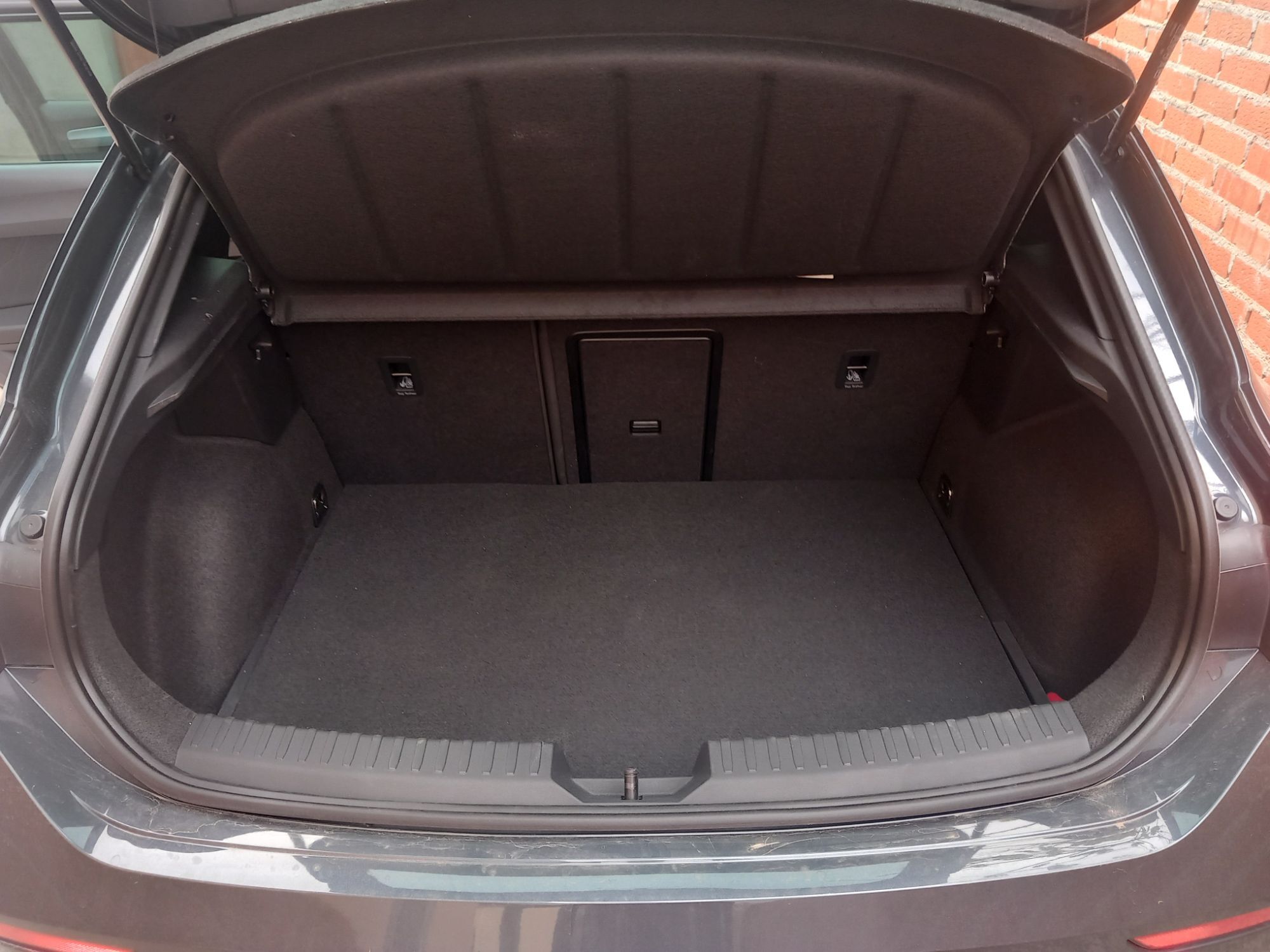 Foto del CUPRA León 1.4 TSI e-Hybrid DSG 204