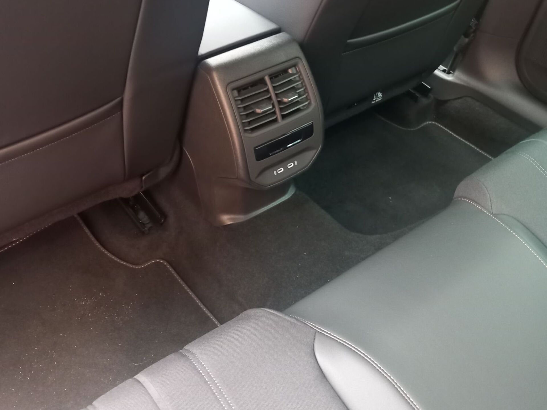 Imagen 3 de CUPRA León