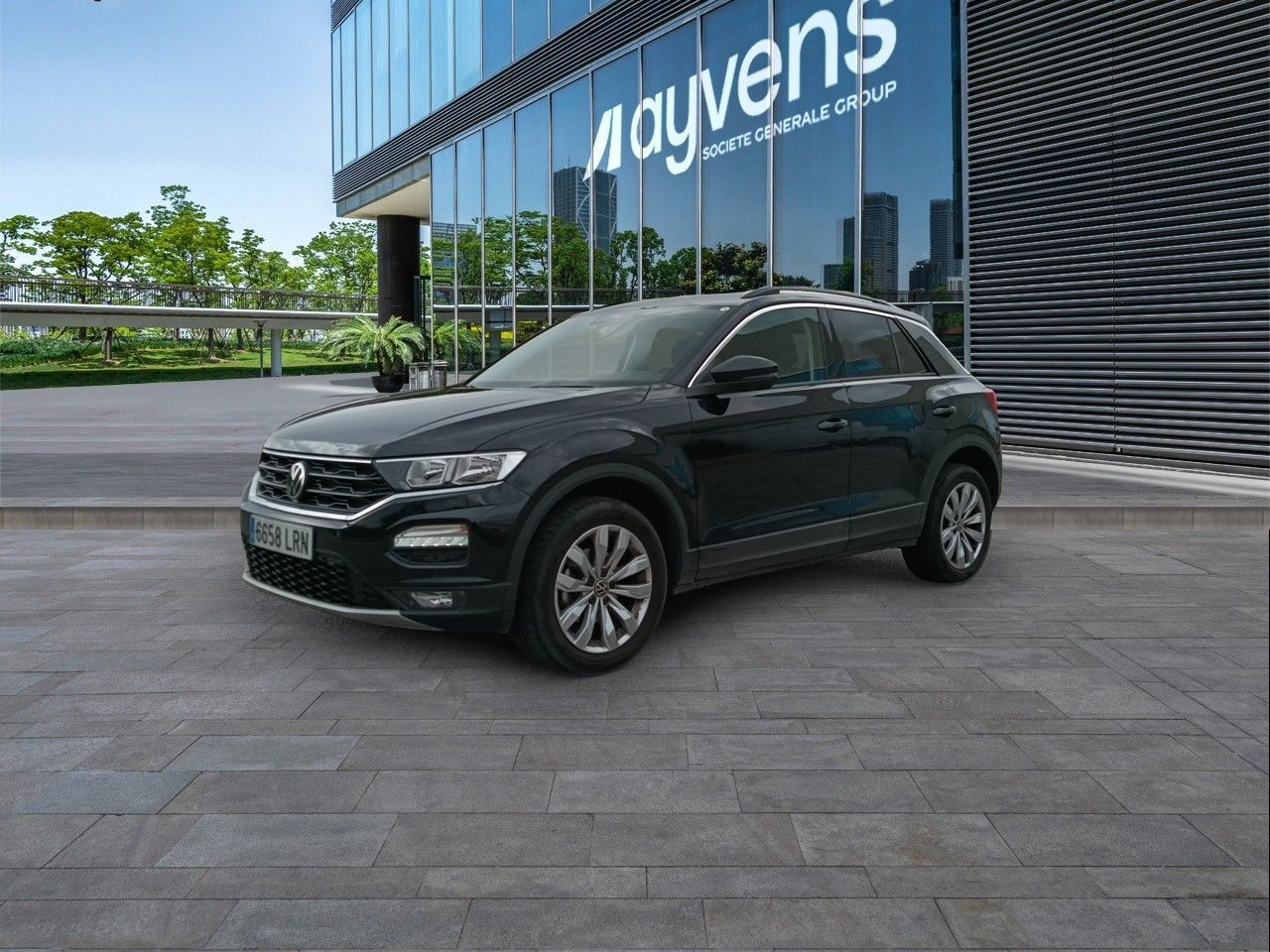 VOLKSWAGEN T-Roc (Advance 1.5 TSI 110 kW (150 CV) DSG) en Madrid