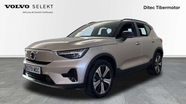 VOLVO XC40 (Eléctrico Recharge Core 170 kW (231 CV)) en Madrid
