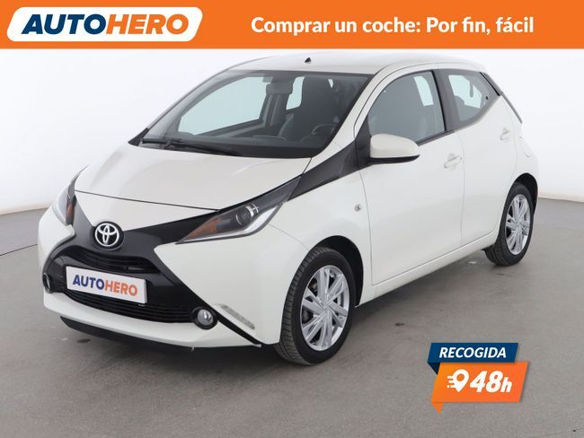 TOYOTA Aygo (1.0 X-Play) en Madrid