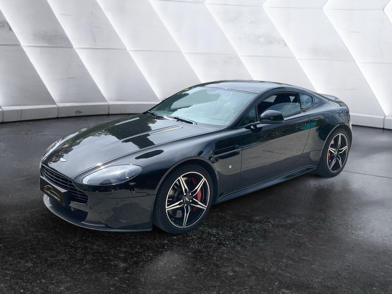 ASTON MARTIN Vantage (4.0 V8) en Málaga