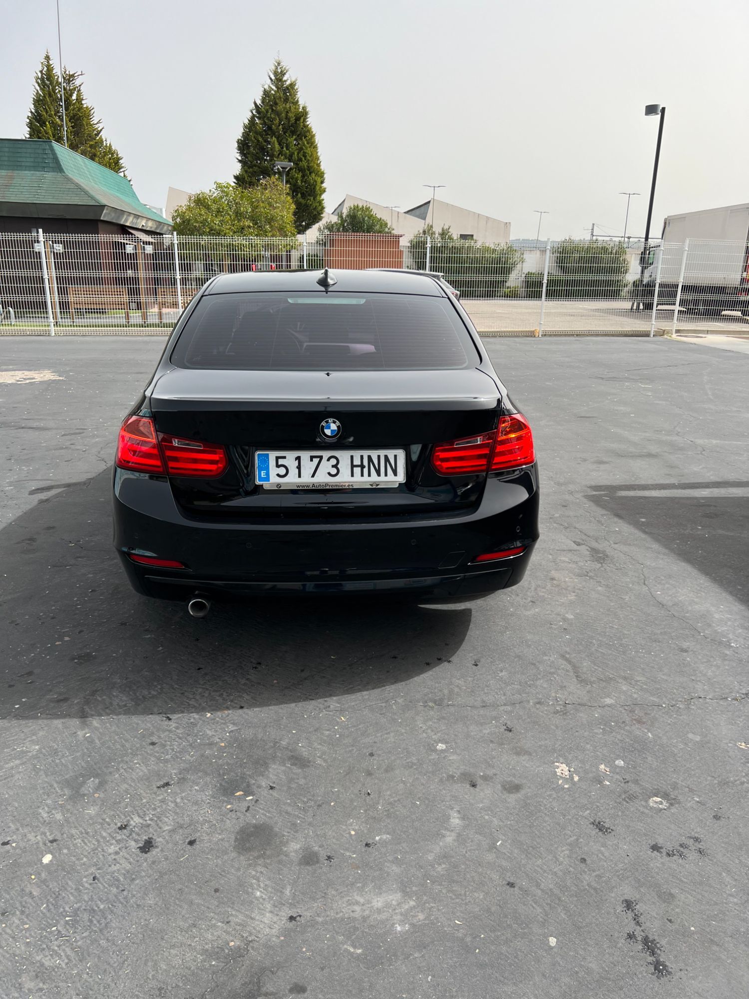 Foto del BMW Serie 3 318d Essential Edition