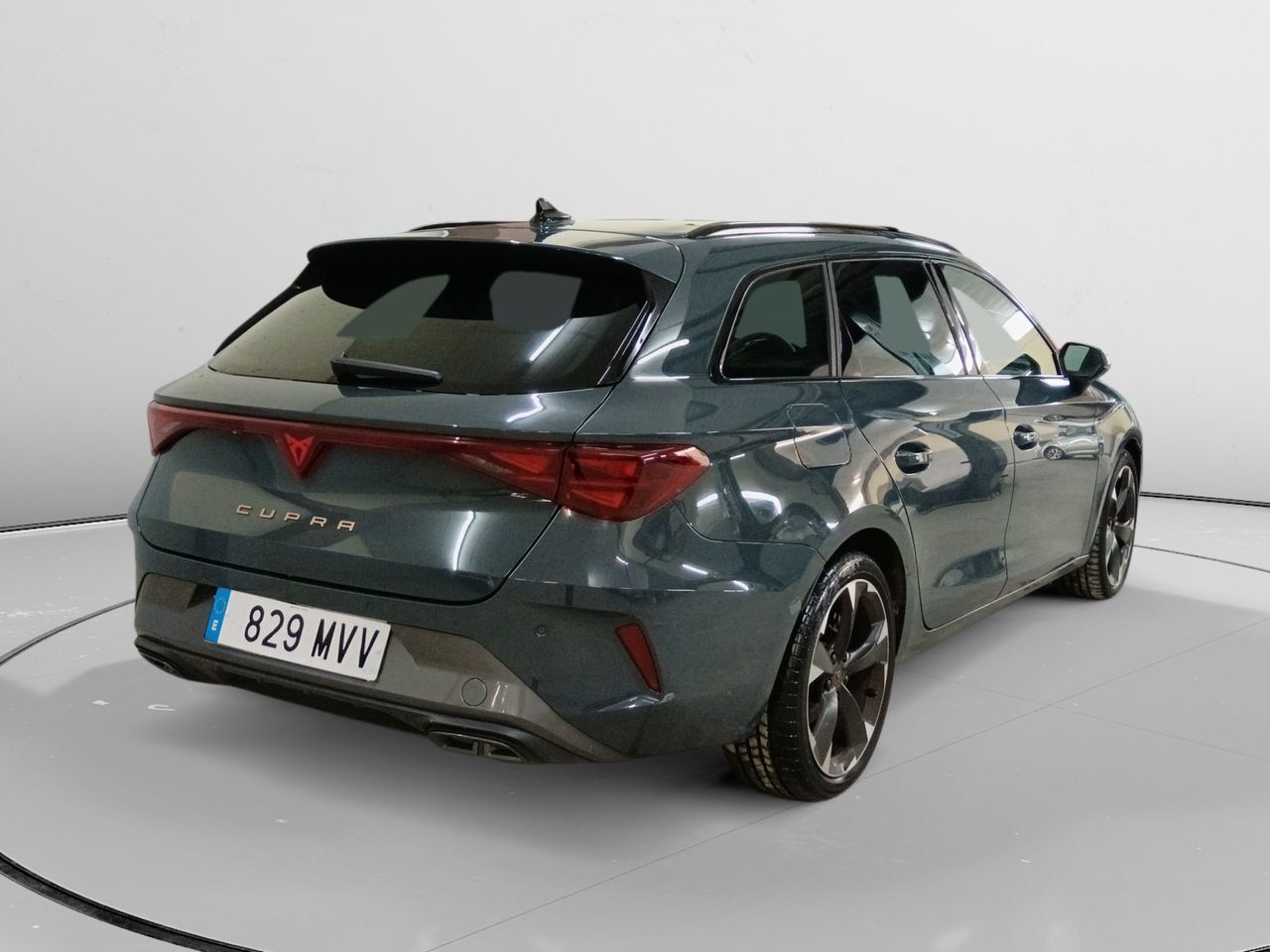 Foto del CUPRA León 1.5 ETSI DSG 110Kw