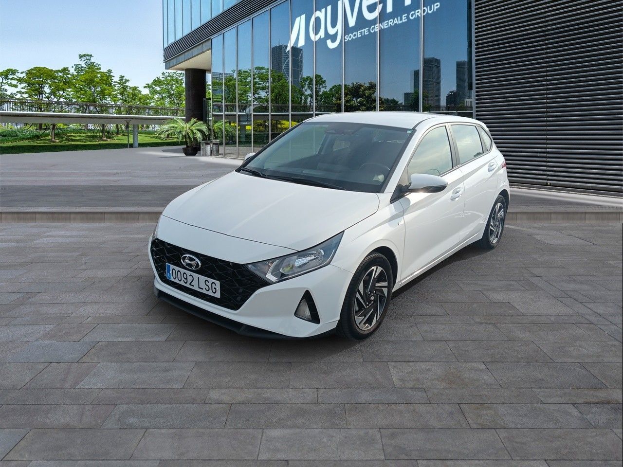 HYUNDAI i20 (1.0 TGDI 48V Klass 74 kW (100 CV)) en Madrid