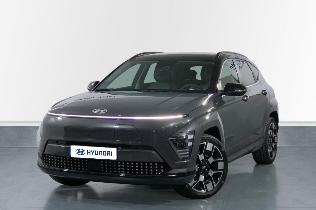 HYUNDAI Kona (BEV 65KWH 160KW STYLE 2-TONE 218 5P) en Baleares