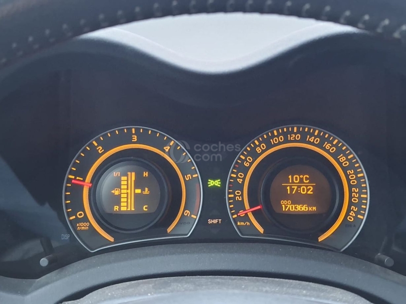 Foto del TOYOTA Auris 1.4D-4D Luna