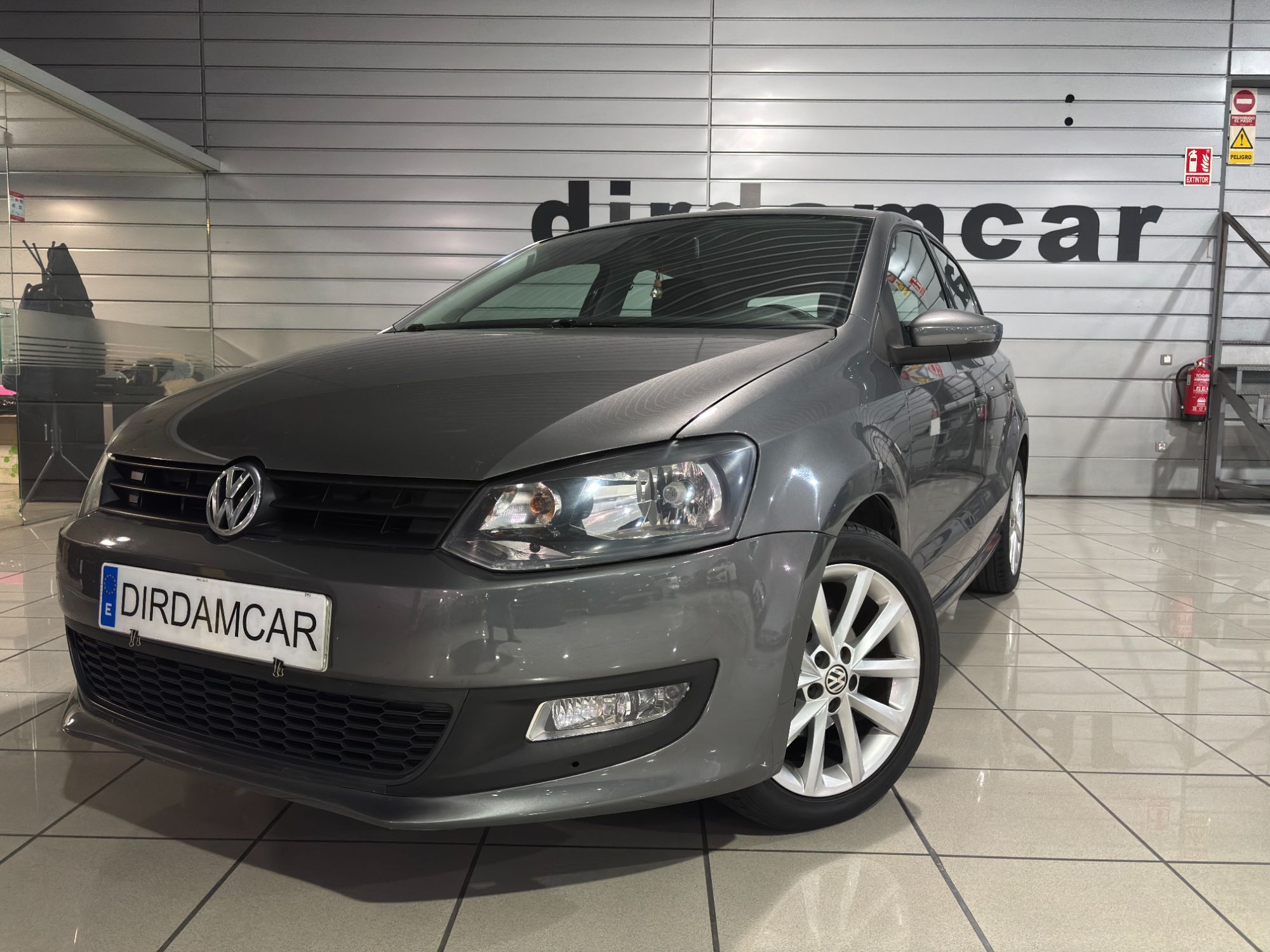 VOLKSWAGEN Polo (1.6TDI Sport 90) en Salamanca