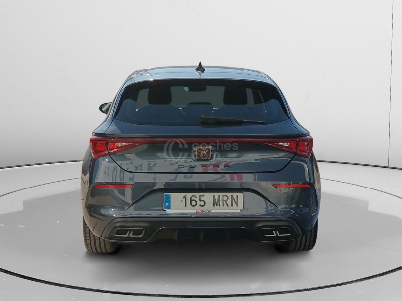 Foto del CUPRA León 1.5 ETSI DSG 110Kw