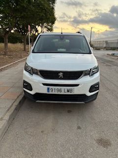 Foto del PEUGEOT Rifter 1.5BlueHDi S&S Standard Allure 130