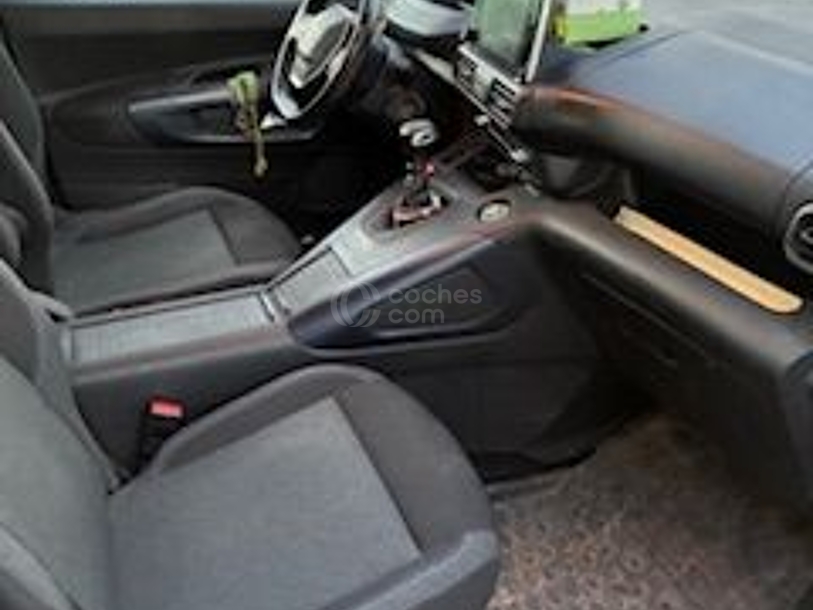 Foto del PEUGEOT Rifter 1.5BlueHDi S&S Standard Allure 130