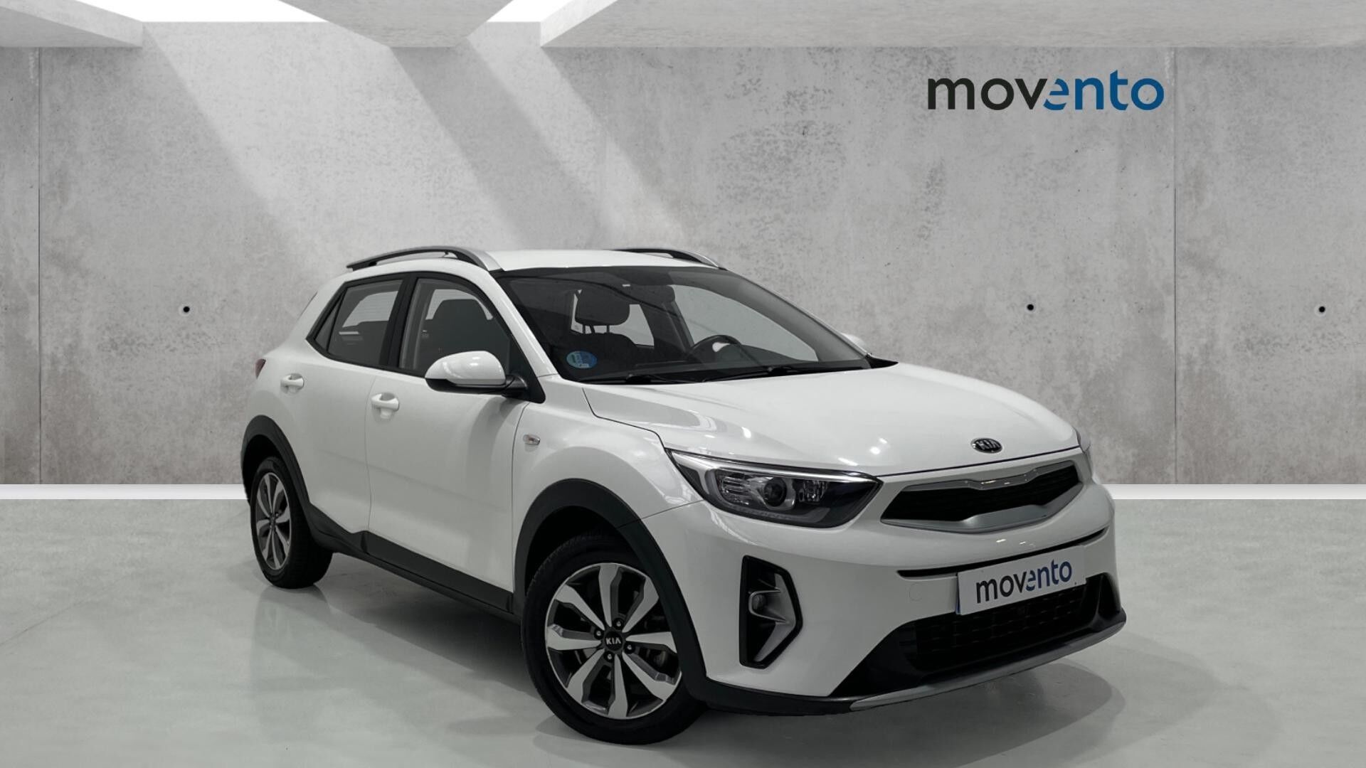 KIA Stonic (1.0 T-GDi MHEV iMT Concept 88 kW (120 CV)) en Barcelona