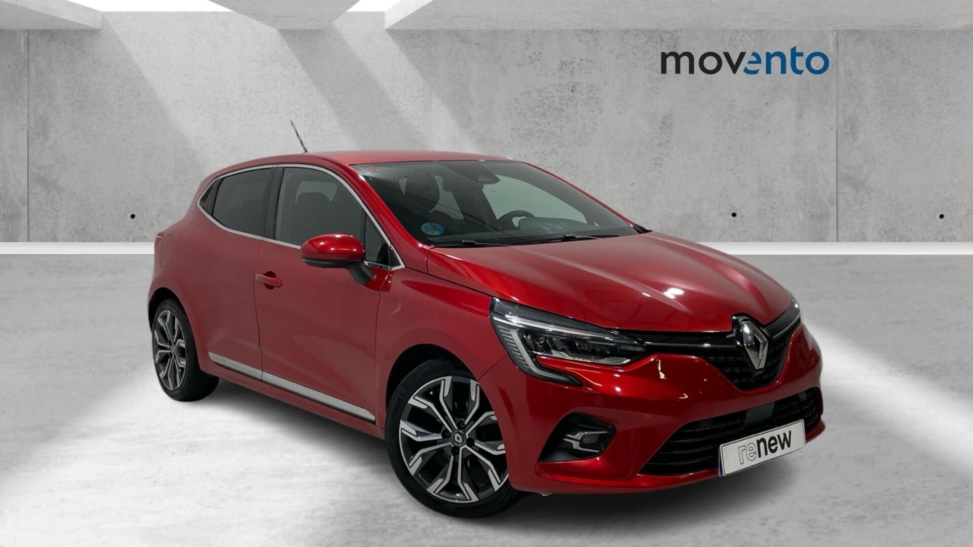 RENAULT Clio (Zen TCe 74 kW (100 CV) GLP) en Barcelona