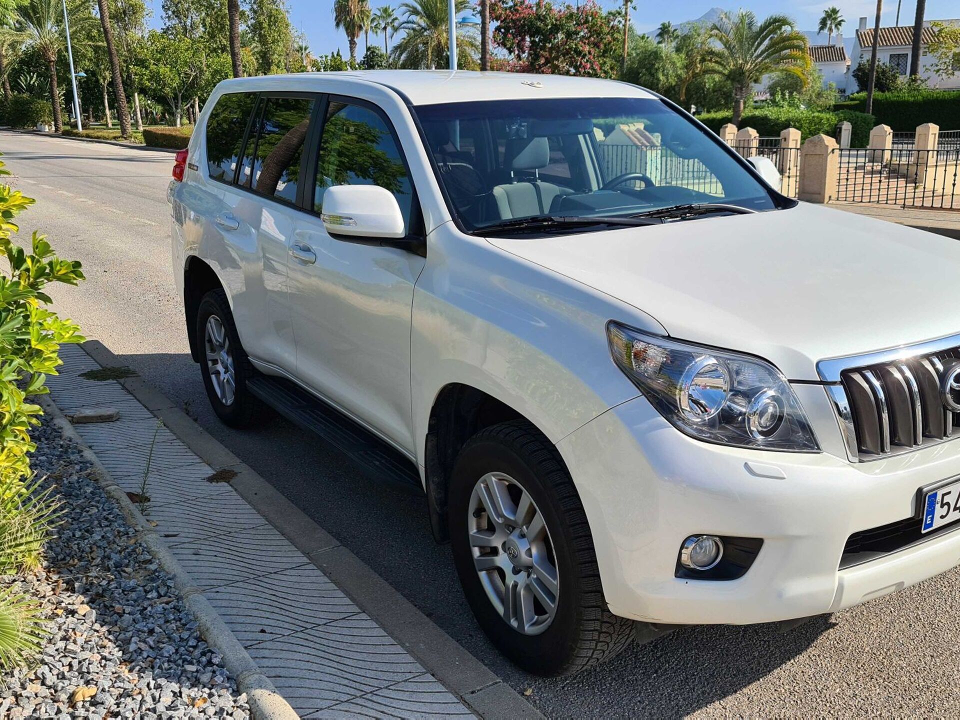 Imagen 2 de TOYOTA Land Cruiser