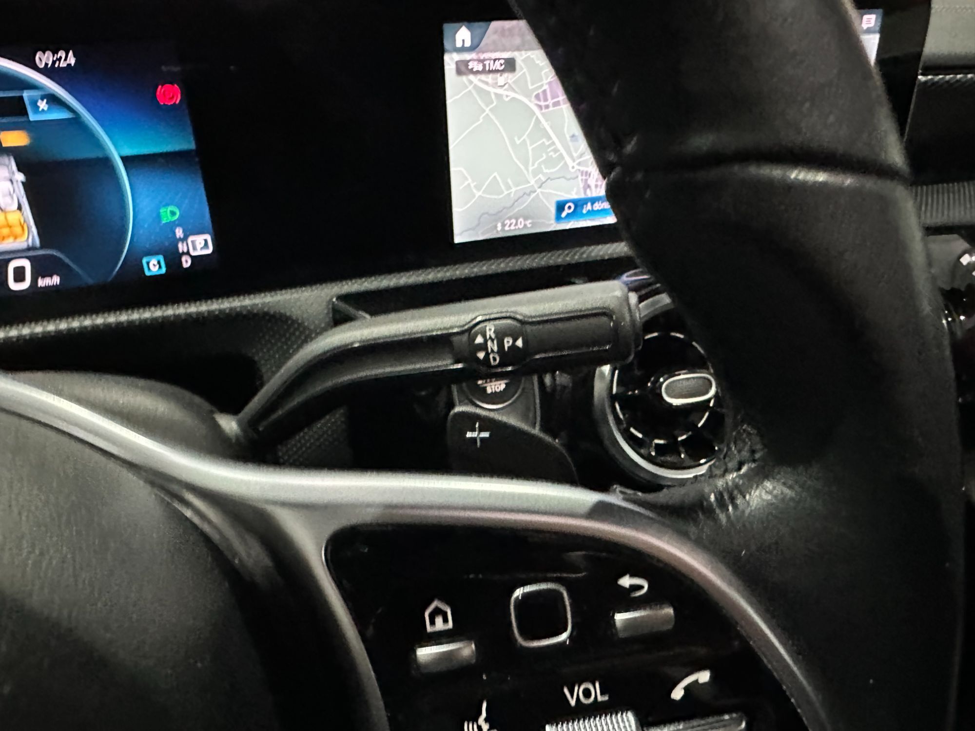 Foto del MERCEDES Clase CLA CLA 180 7G-DCT