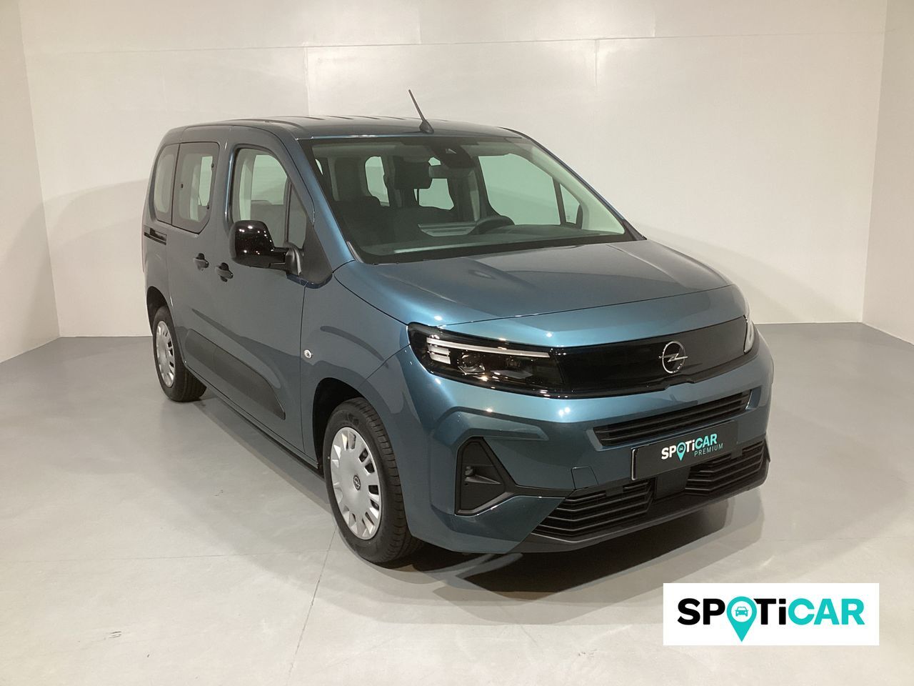 OPEL Combo (100 Cv 1.5 Td S/S MT6 €6.4) en Barcelona