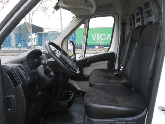 Foto del PEUGEOT Boxer Furgón 2.0BlueHDI 333 L2H1 110