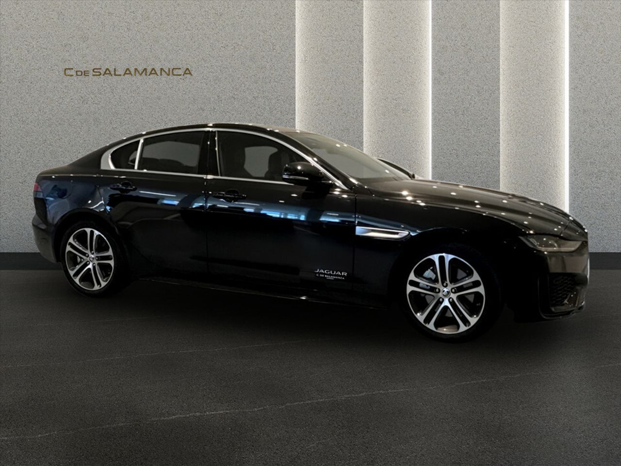 JAGUAR XE (2.0D 150kW (204CV) MHEV RWD Auto R-Dyn S) en Madrid