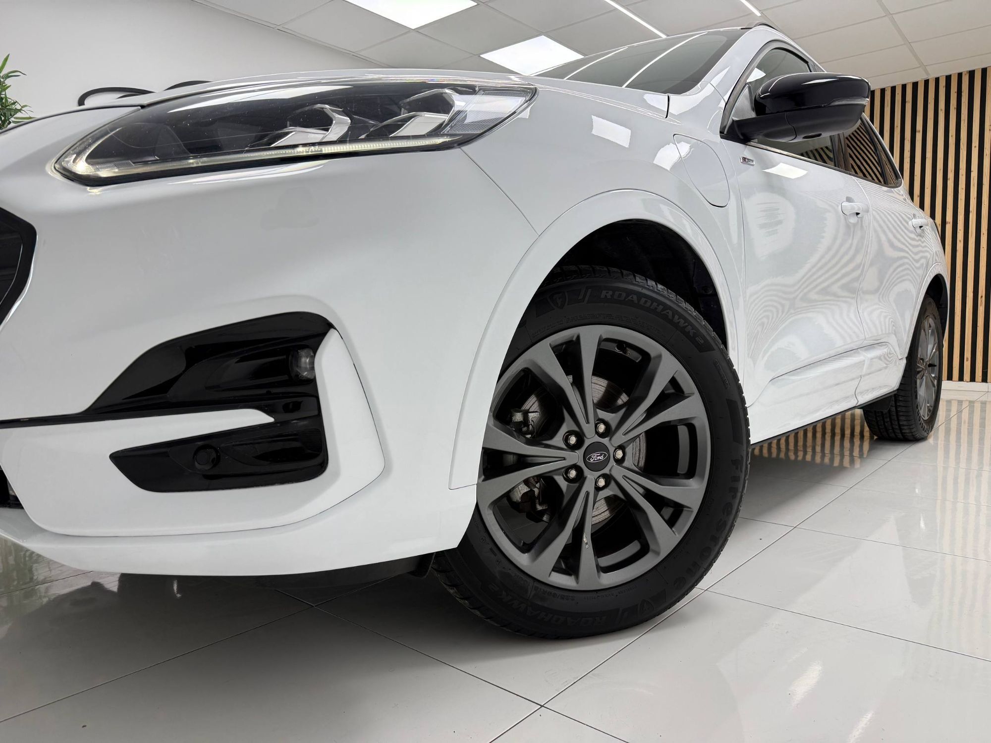 Foto del FORD Kuga 2.5 Duratec PHEV ST-Line 4x2