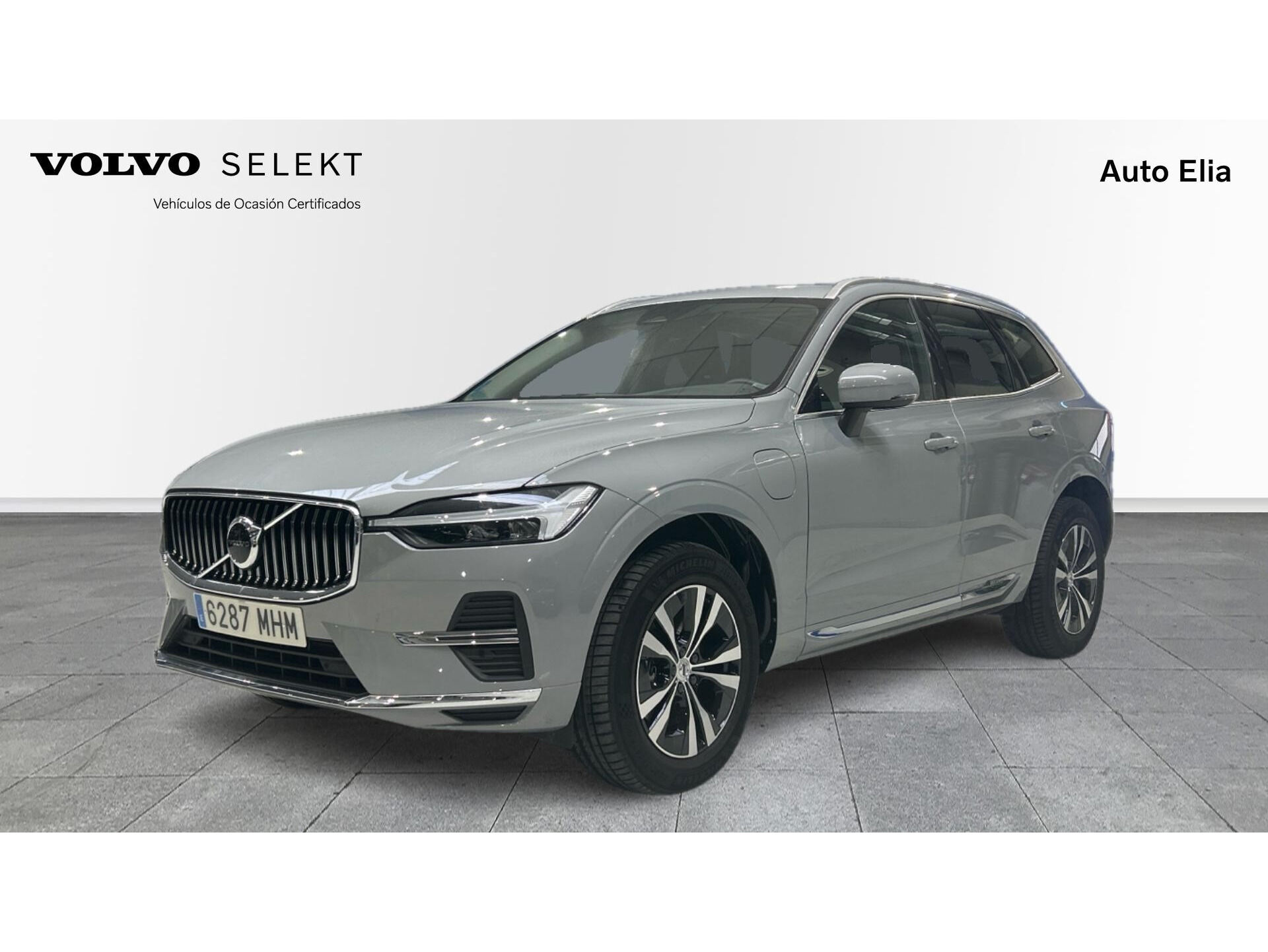 VOLVO XC60 (T6 Recharge Core AWD Auto 257 kW (350 CV)) en Madrid