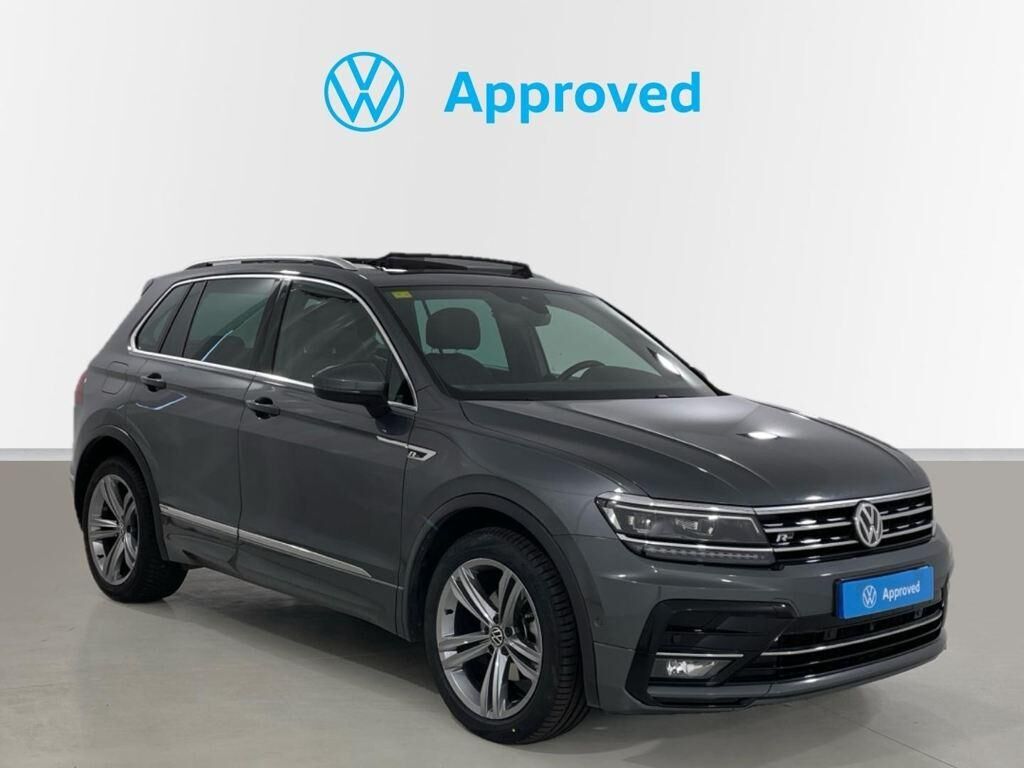 VOLKSWAGEN Tiguan (Sport 2.0 TDI 4Motion 110 kW (150 CV) DSG) en Barcelona