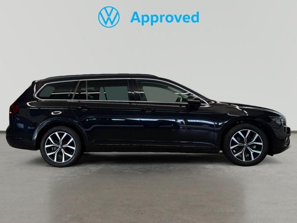 Foto del VOLKSWAGEN Passat Variant 2.0TDI EVO Executive DGS7 110kW