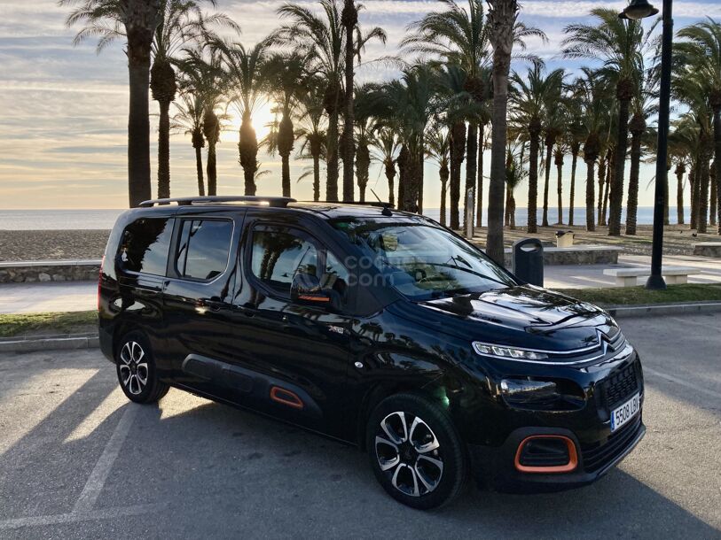 Foto del CITROEN Berlingo BlueHDi S&S Talla XL Shine 130