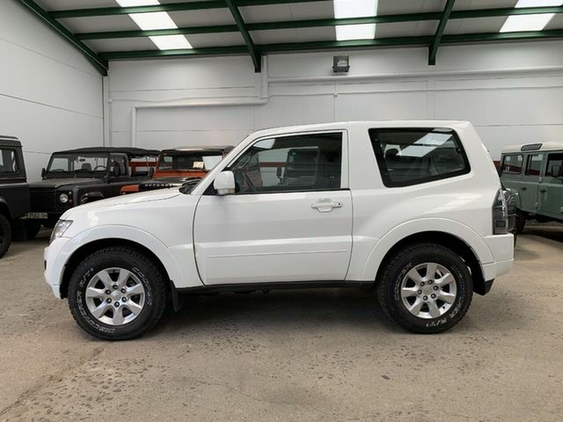 Imagen de MITSUBISHI Montero