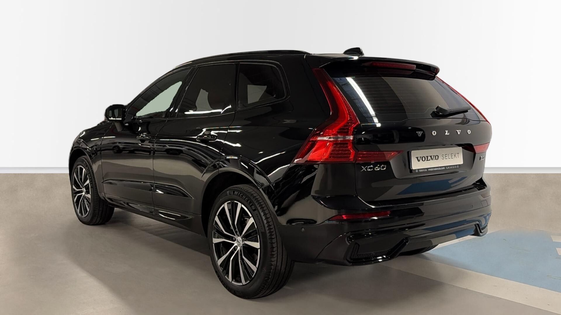 Foto del VOLVO XC60 B5 Plus Dark AWD Aut.