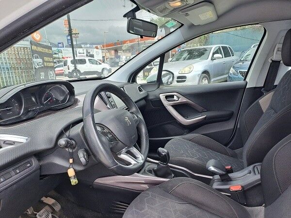 Foto del PEUGEOT 2008 1.2 PureTech Access 82