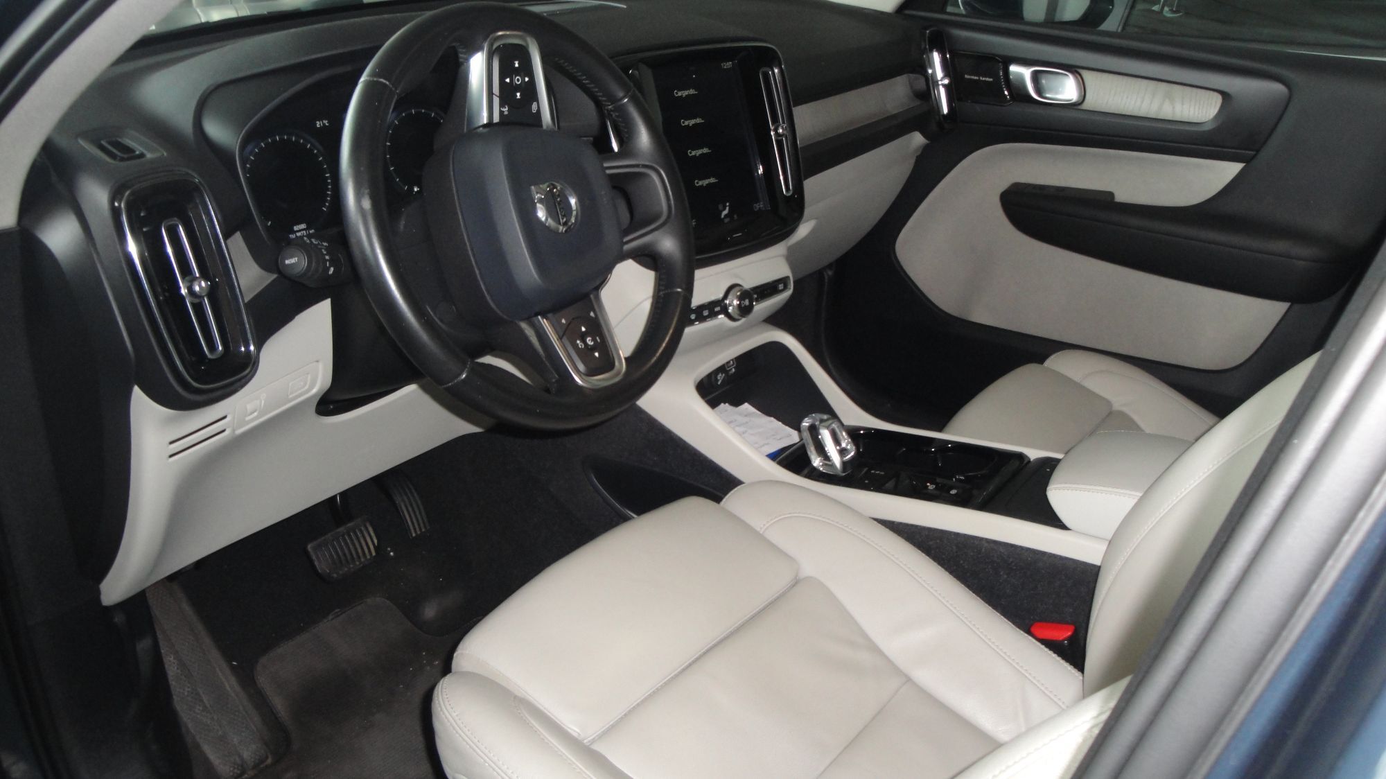 Foto del VOLVO XC40 T3 Aut.