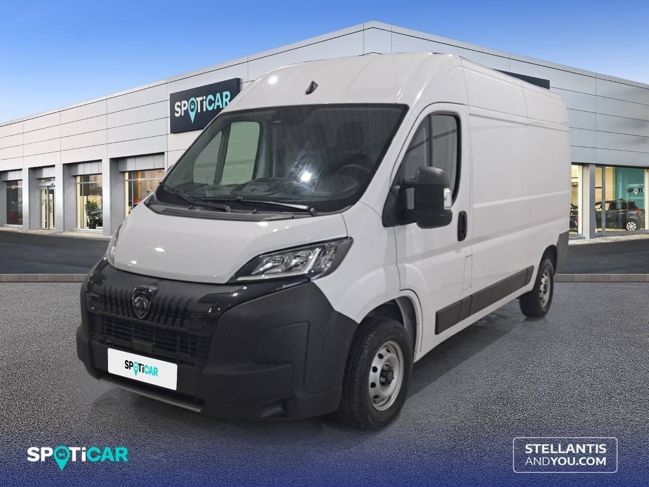 Foto del PEUGEOT Boxer Furgón 2.2BlueHDI 335 L2H2 S&S 140