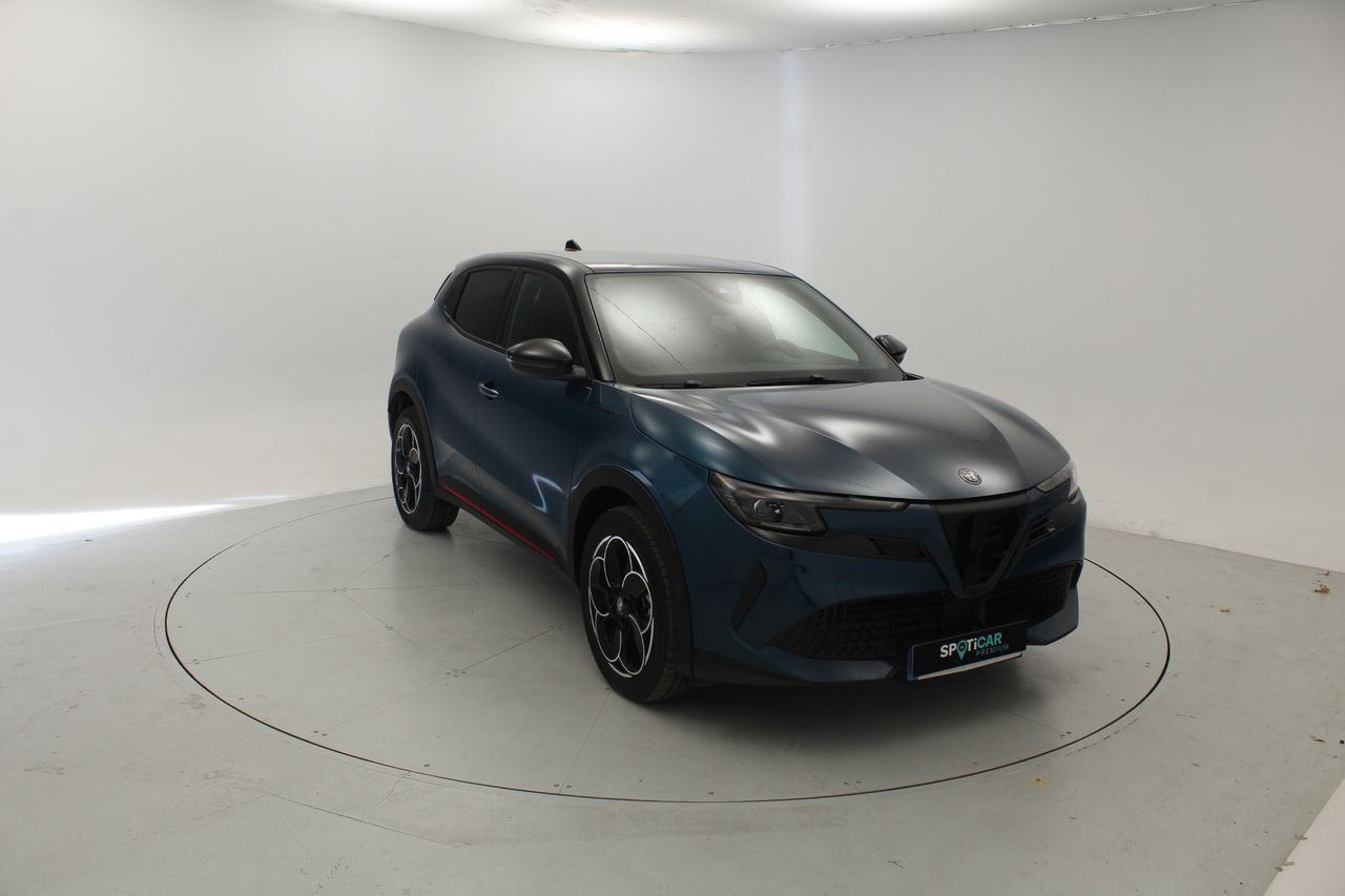 ALFA ROMEO Junior (Elettrica Speciale 115kW (156CV)) en Barcelona