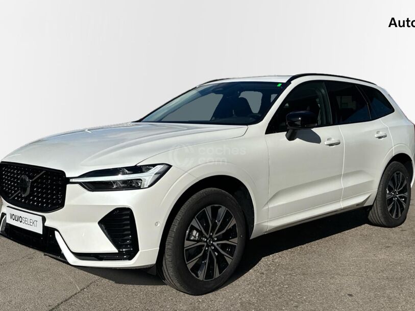 Foto del VOLVO XC60 B5 Plus Dark AWD Aut.