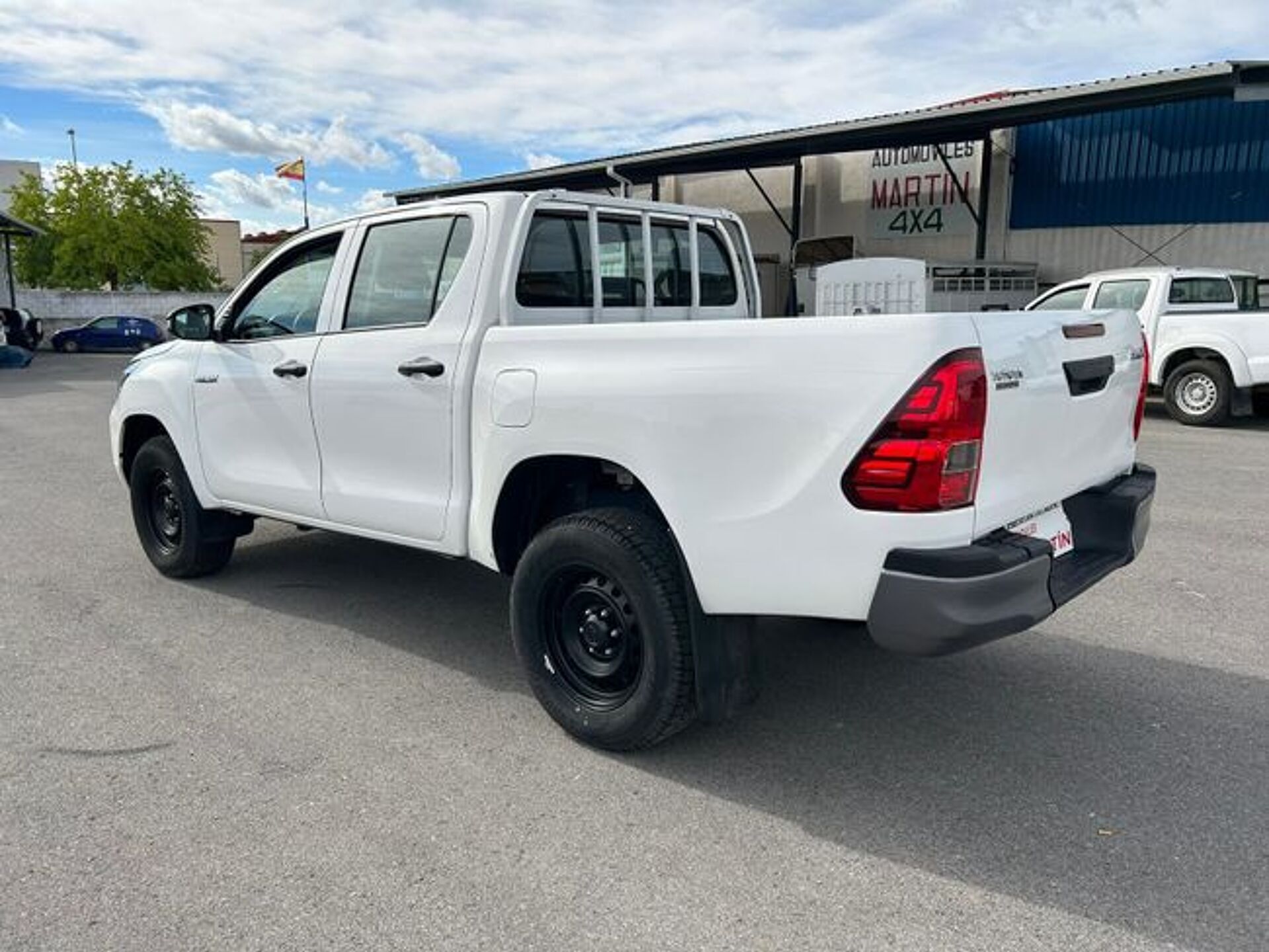 Imagen 2 de TOYOTA Hilux