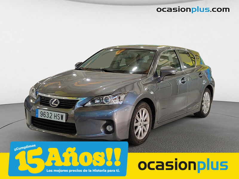 LEXUS CT (200h Hybrid Drive Tecno 100 kW (136 CV)) en Madrid