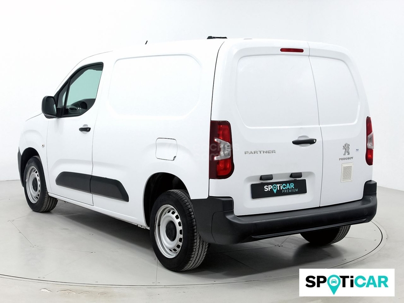 Foto del PEUGEOT Partner 1.5BlueHDI S&S Standard 600kg 100