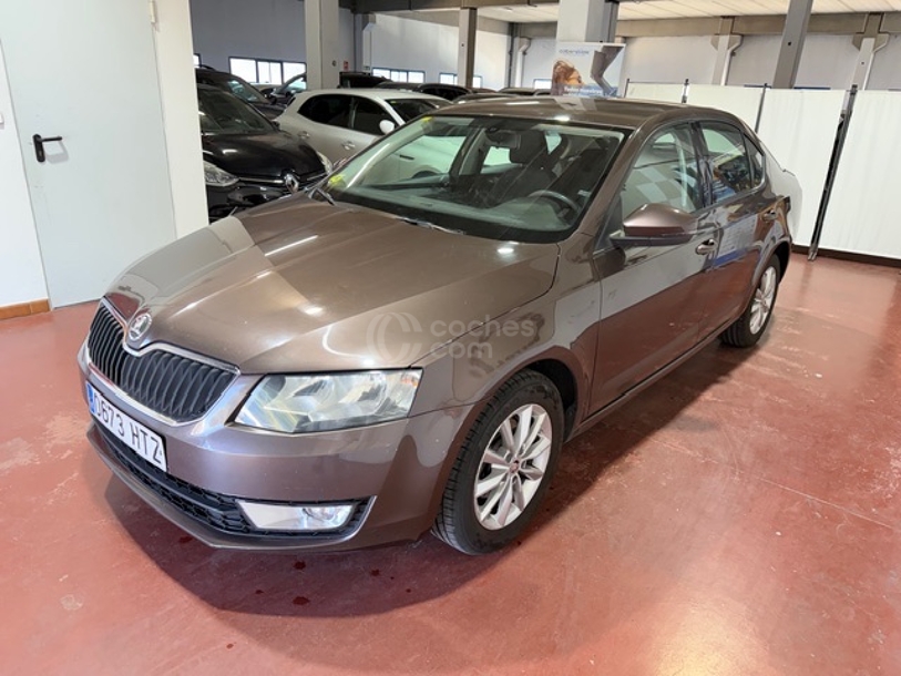 Foto del SKODA Octavia 1.6TDI CR Elegance 105