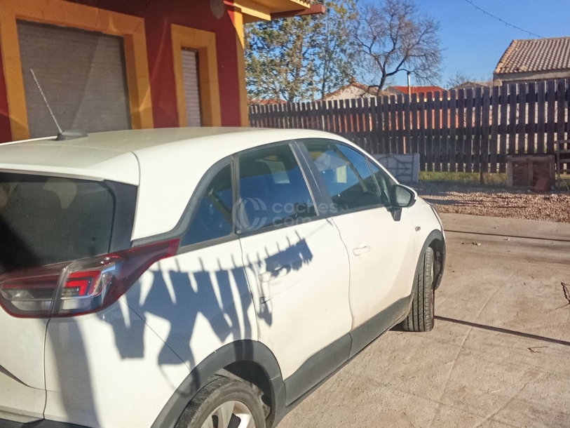 Foto del OPEL Crossland X 1.6T Selective 99