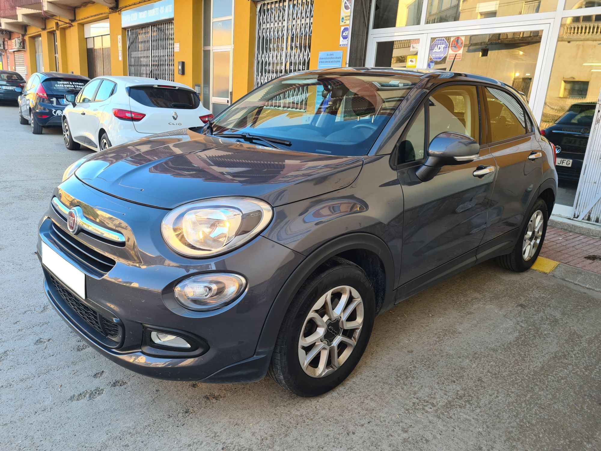 FIAT 500X (1.6Mjt City Cross 4x2 DDCT 88kW) en Lleida