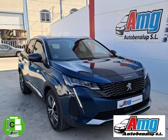 PEUGEOT 3008 (Allure 1.5 BlueHDi 130) en Cádiz