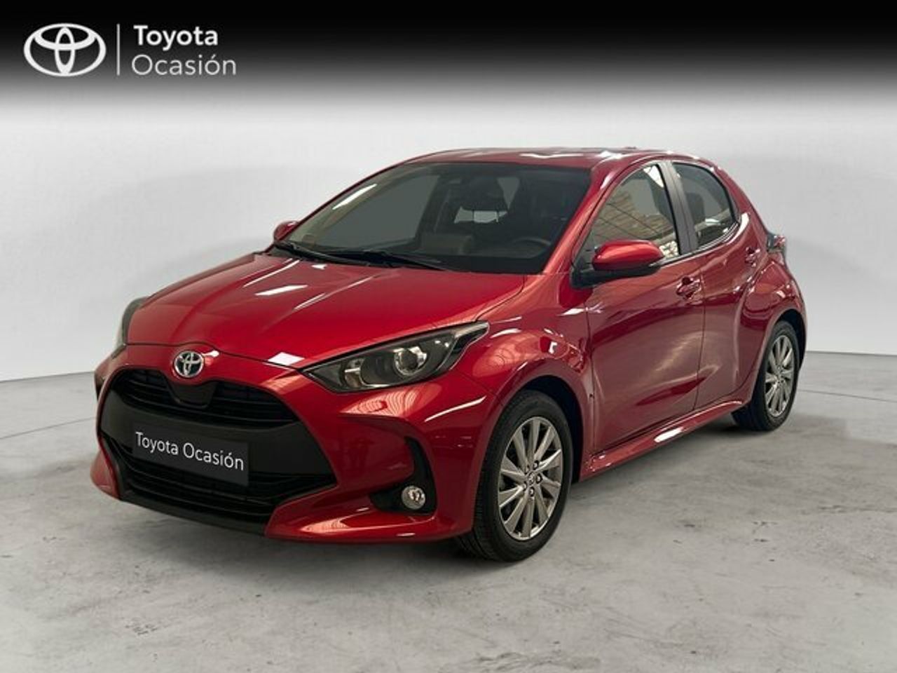 TOYOTA Yaris (5 Puertas Active Tech 120H Automático (e-CVT)) en Valencia