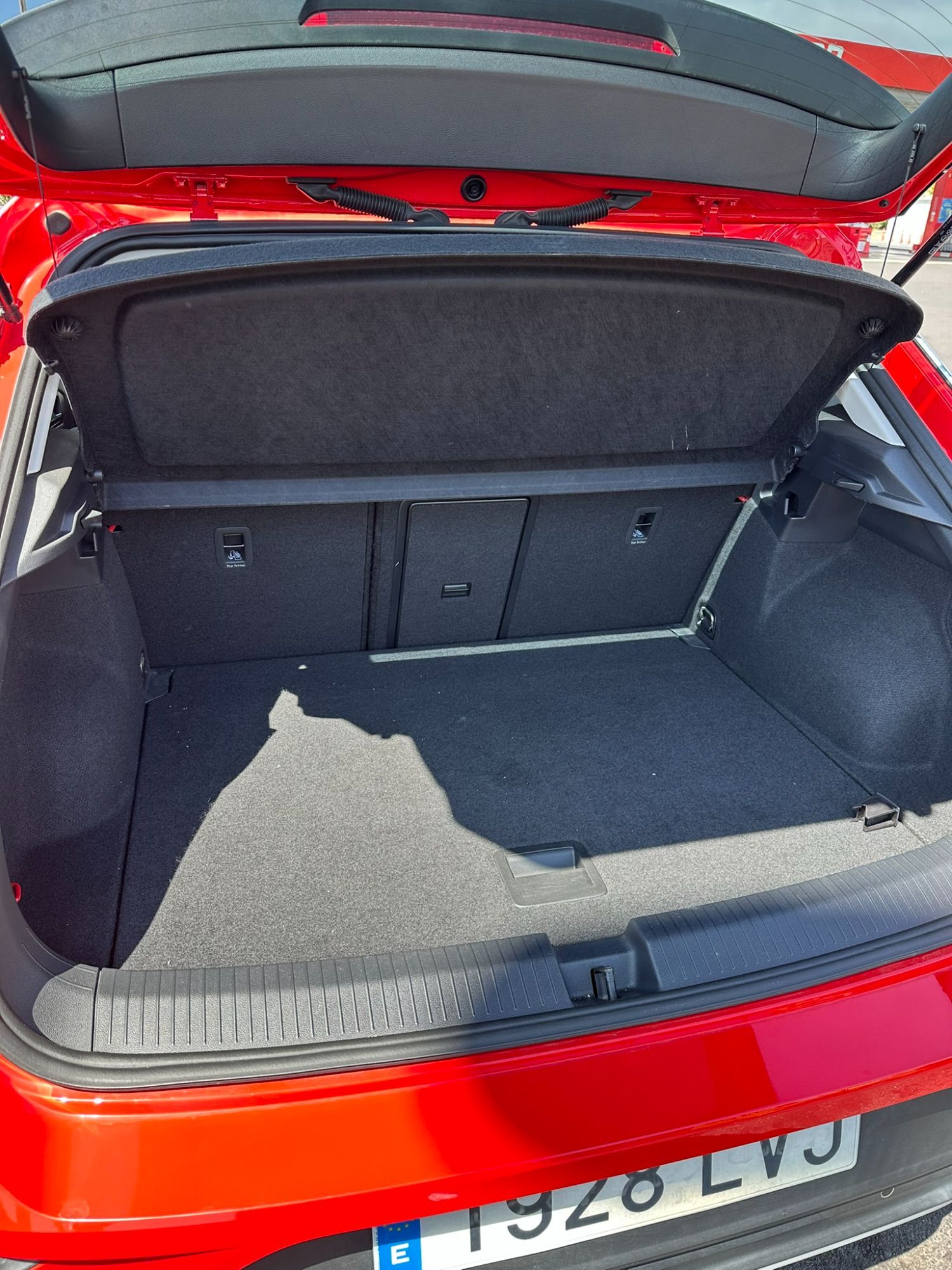 Foto del VOLKSWAGEN T-Roc 1.5 TSI Advance R-Line