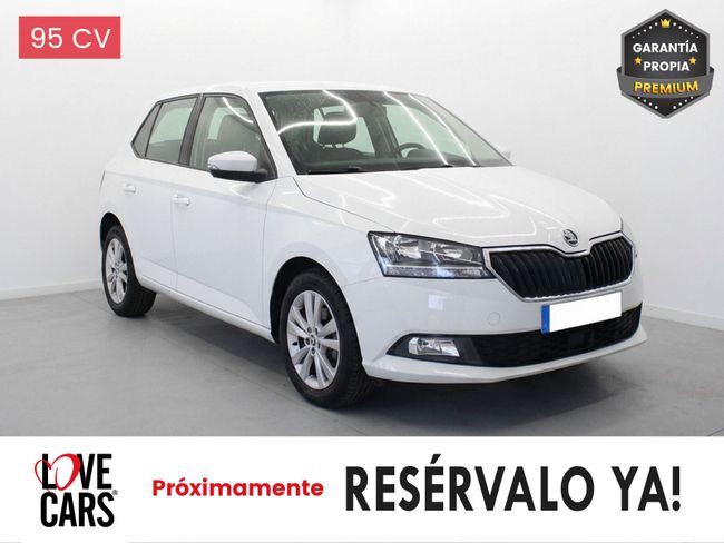 SKODA Fabia (1.0 TSI AMBITION 95) en Pontevedra