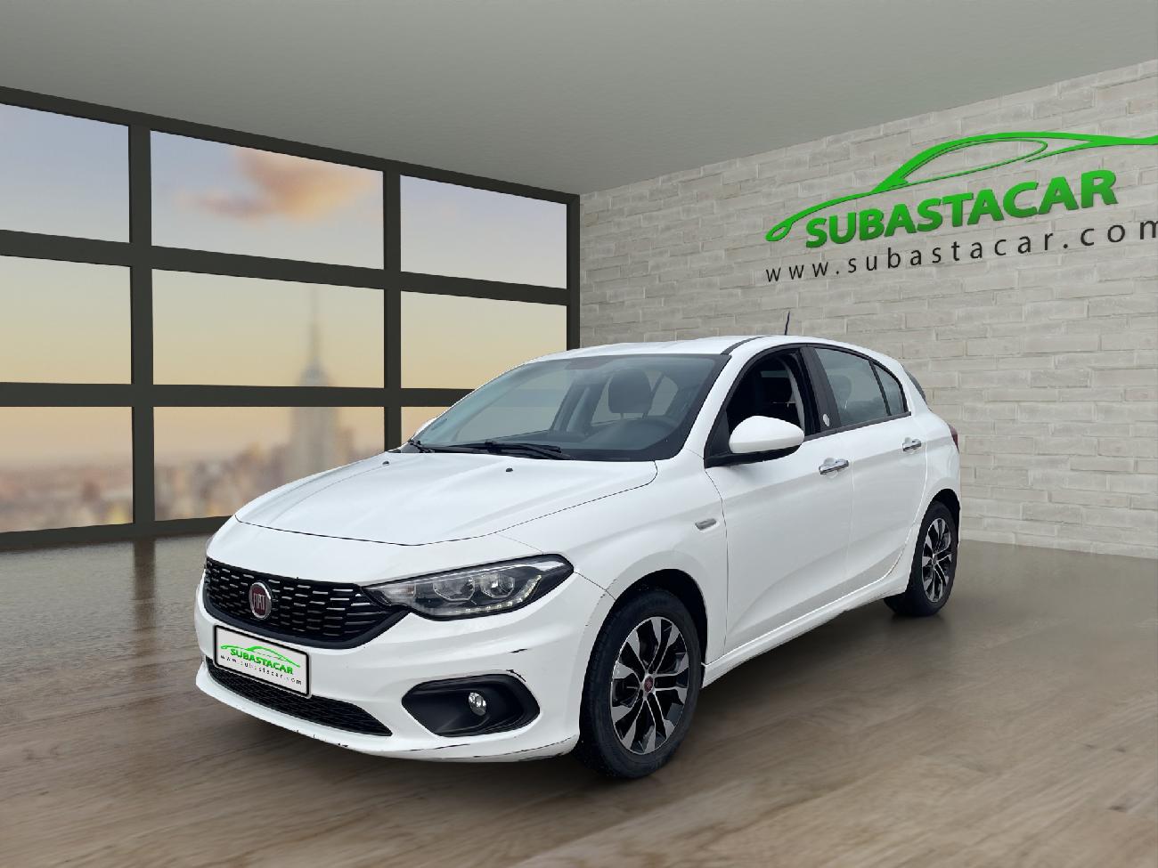 Foto del FIAT Tipo 1.4 T-Jet Mirror
