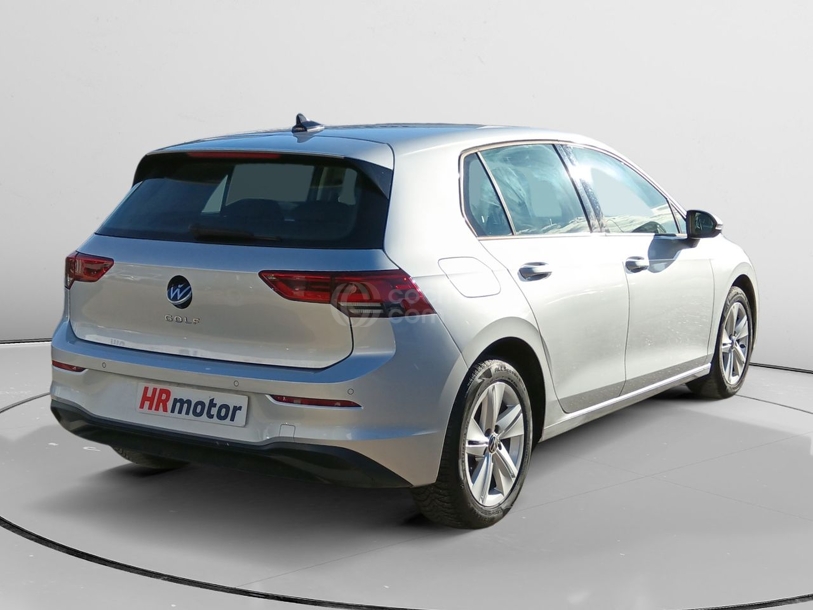 Foto del VOLKSWAGEN Golf 1.0 TSI Life 81kW